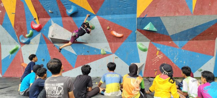 FPTI Lampung Gelar Pelatda, Siapkan Atlet Panjat Tebing Hadapi Kejurnas Semarang