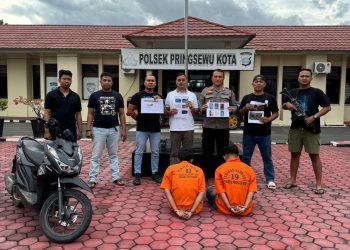 Modus Canggih Terbongkar! Dua Pria Wonosobo Ditangkap Polisi Usai Ganjal Mesin ATM di Pringsewu, Uang Korban Raib Hampir Rp1 Juta