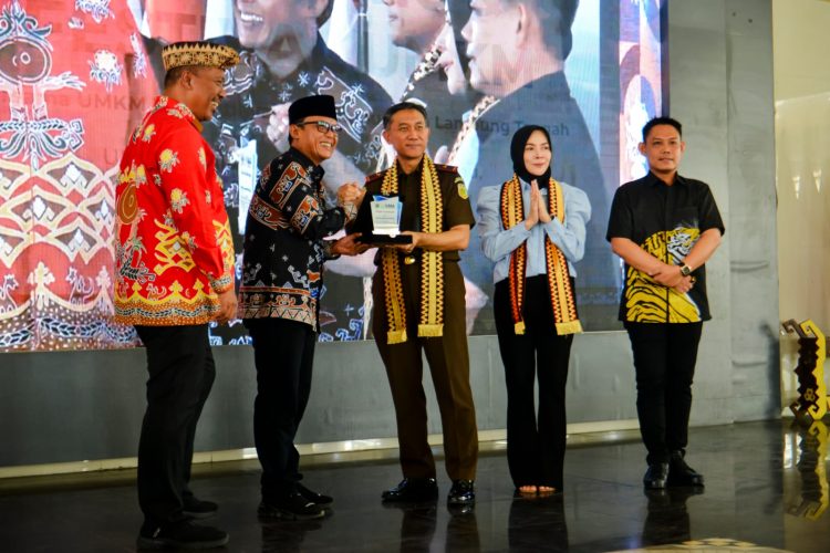 UMKM Lampung Tengah Go Internasional: Kejari Dorong Pelaku Usaha Naik Kelas Lewat Festival Mitra Adhyaksa