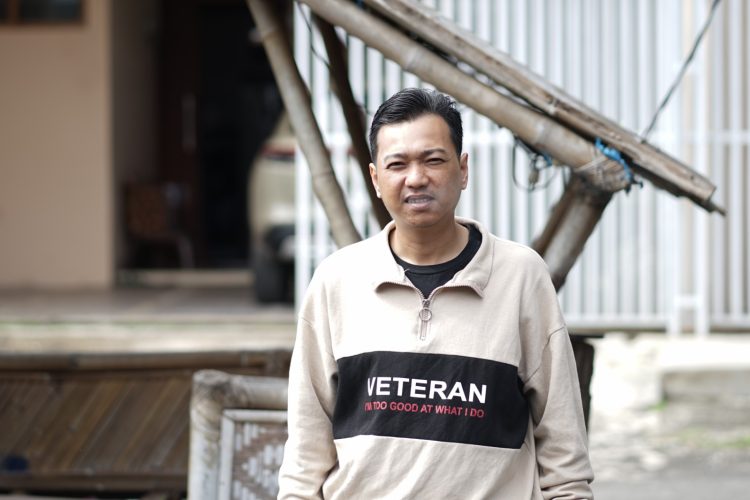 Dengan puisi hikayat sinar yang disangkal, muhammad alfariezie hadirkan liris kontemplatif yang mendalam