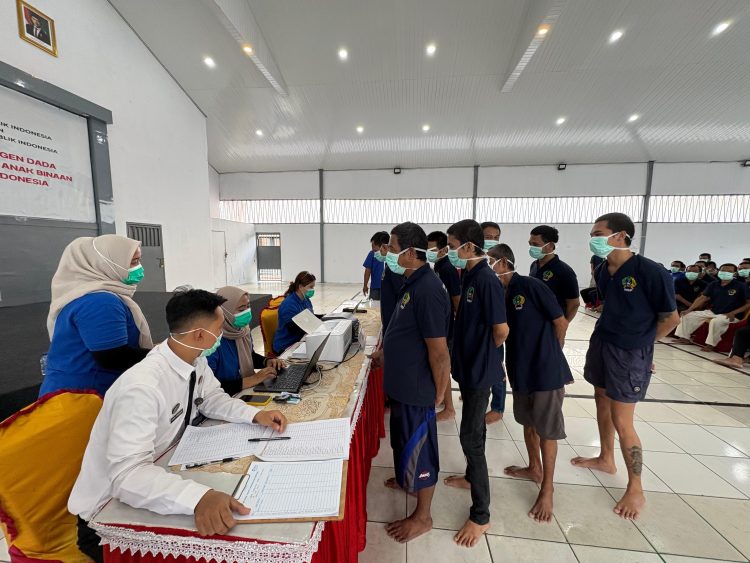 Cegah Wabah TBC Di Lapas Narkotika Bandar Lampung, Rontgen Dada Massal Untuk Warga Binaan