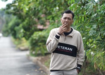 Ambiguitas yang Bikin Baper: Kenapa Puisi Muhammad Alfariezie Bisa Ngetrigger Emosi Anak Muda?