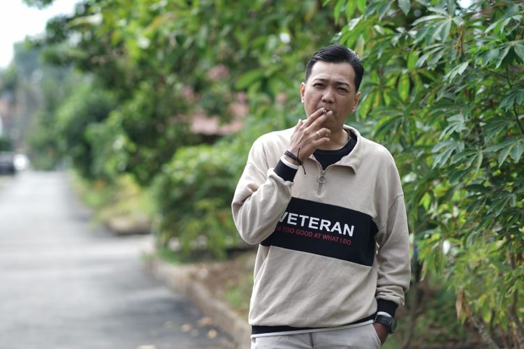 Ambiguitas yang Bikin Baper: Kenapa Puisi Muhammad Alfariezie Bisa Ngetrigger Emosi Anak Muda?