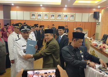 Bupati Tanggamus Lantik 75 Pejabat Baru, Sejumlah Camat Berganti dan Penataan Birokrasi Ditegaskan