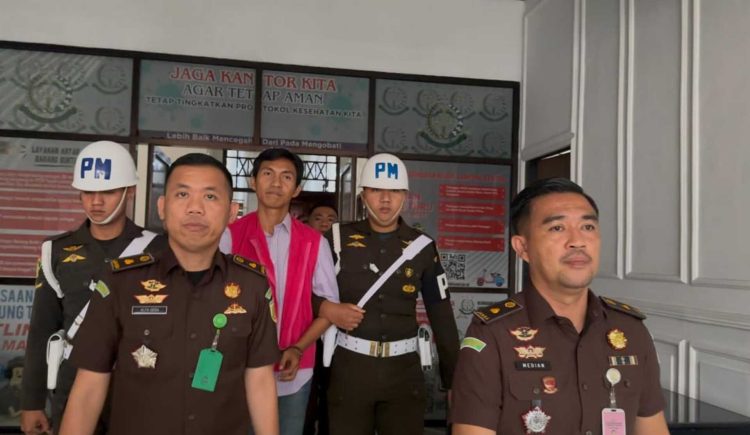 Korupsi Taman Hutan Kota Rp4,5 Miliar: Kejari Lampung Tengah Tahan Direktur Perusahaan, Kerugian Negara Capai Miliar