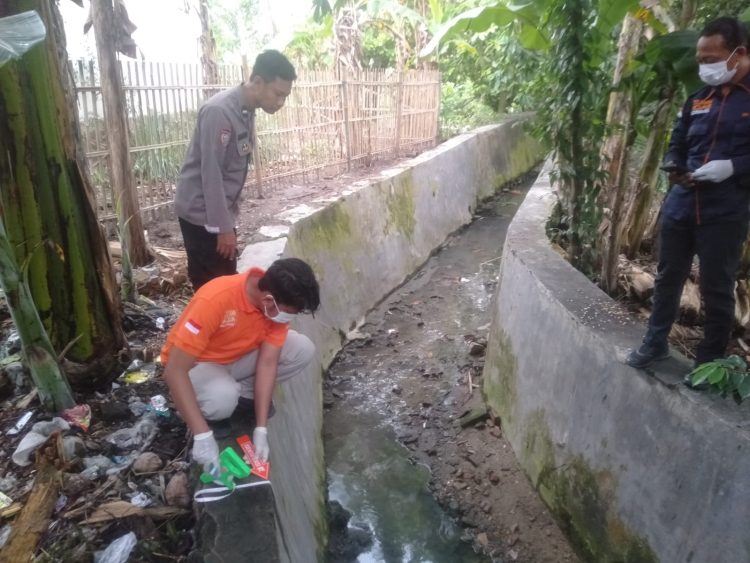 Tragis, Lansia 84 Tahun Ditemukan Tewas di Selokan Saat Gerimis di Pringsewu