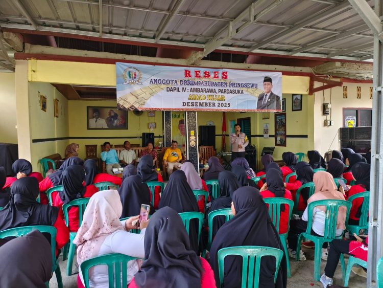 Reses Amad Hijar Bahas Jalan, BPJS, dan Tunjangan Posyandu Sumberagung