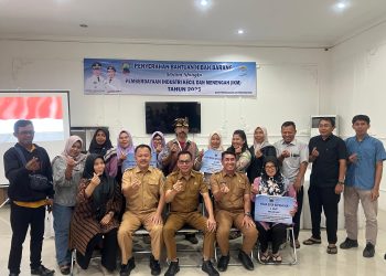 Pemkab Lampung Selatan Salurkan Hibah Peralatan untuk IKM