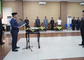Bupati Pringsewu Lantik Direktur PERUMDA Way Sekampung dan Pimpinan BAZNAS
