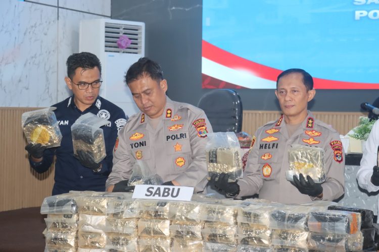 Penyelundupan Sabu Skala Besar Digagalkan, 1,225 Kwintal Disembunyikan di Bawah 8 Ton Jengkol