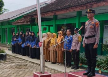 Perangi Bullying Sejak Dini, Polisi Sambangi SMPN 18 Pesawaran