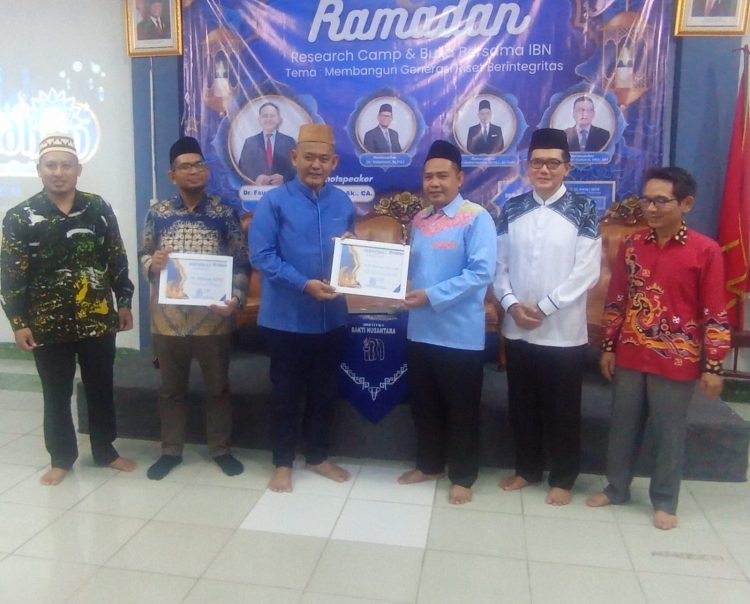 Almira Nabila Fauzi Ajak Mahasiswa IBN Bangun Budaya Riset Berintegritas di Momentum Ramadhan