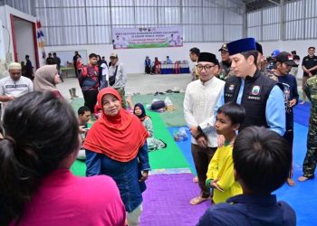 Bupati Egi dan Wabup Syaiful Tinjau Banjir Jati Agung, Pastikan Penanganan Darurat