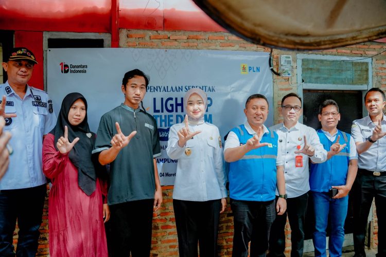 Dari Menyalur ke Mandiri, Light Up The Dream Ubah Hidup Warga Sawah Brebes