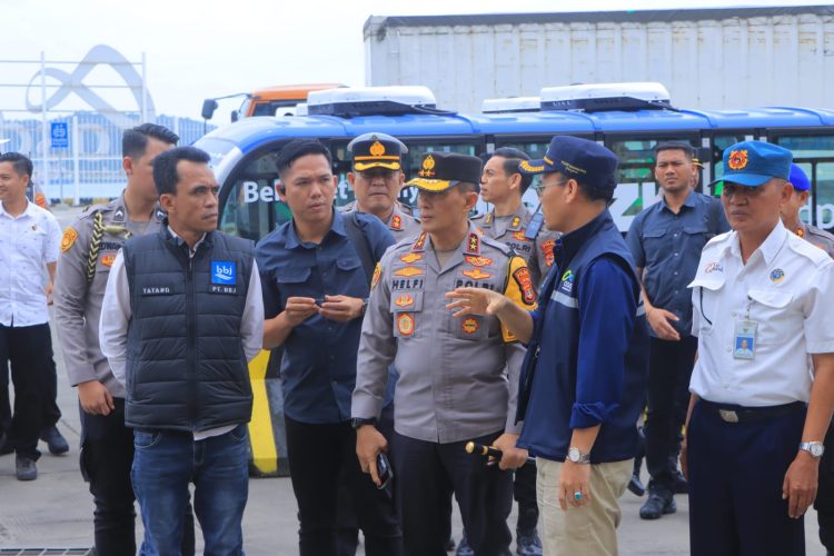 Antisipasi Lonjakan Pemudik, Kapolda Lampung Inspeksi Pelabuhan Bakauheni