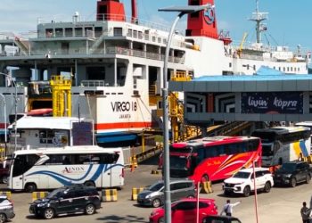 H+4 Lebaran: Penumpang Kendaraan Pribadi Turun, Truk dan Bus Jadi Sorotan