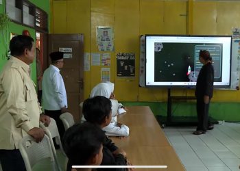 Sekolah Swasta di Lampung Masih Menunggu Bantuan Laptop dan Smart Board
