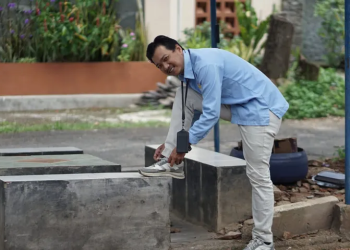 “Kebijakan Gila Tanpa Kompromi”, Puisi Pedas tentang Kekuasaan dan Ketakutan Rakyat