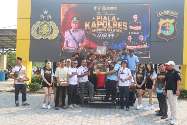 Murai Batu hingga Lovebird Fighter Jadi Primadona di Piala Kapolres Lampung Selatan