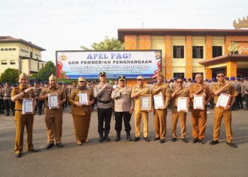 Penghargaan Kapolda Lampung untuk Bupati Pringsewu Wujud Kolaborasi Kamtibmas