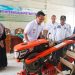 Bupati Pringsewu Dorong Modernisasi Pertanian dengan Bantuan Traktor Tangan