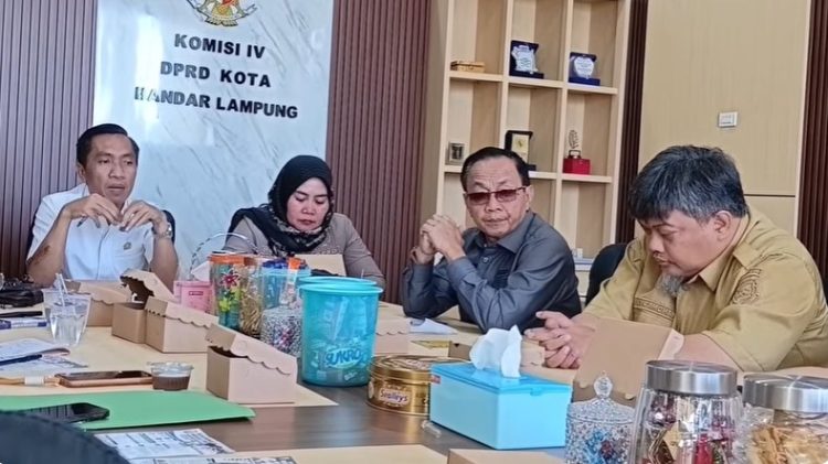 Dicecar Soal SMA Siger di Ruang Rapat, Kadisdikbud Bandar Lampung Tak Banyak Berkomentar