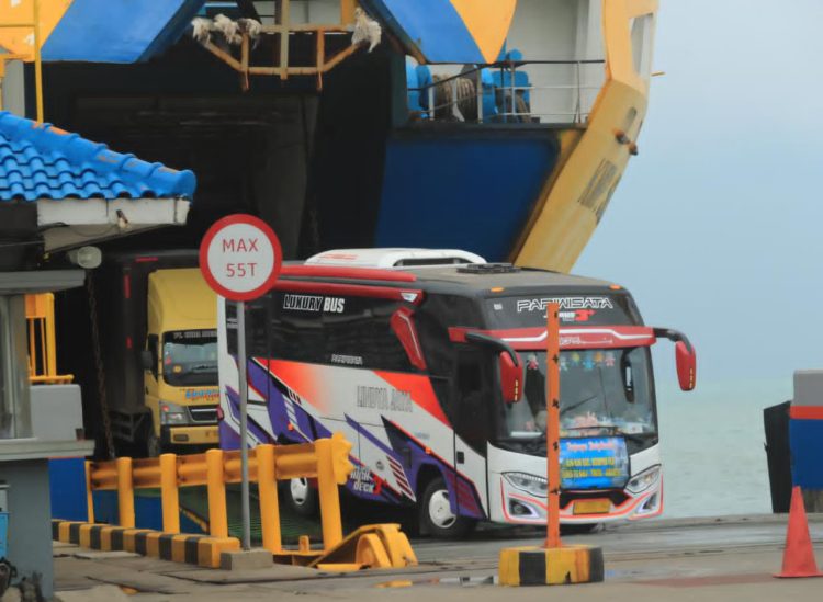 Tiket Kapal Lebih Terjangkau, ASDP Luncurkan Program Stimulus Libur Sekolah