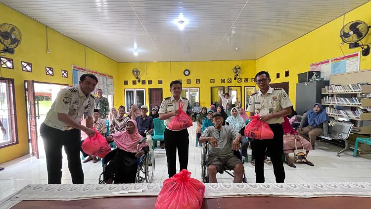 Lapas Kalianda Tebar Kepedulian, Sembako Dibagikan ke Masyarakat