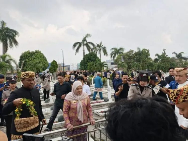 Surat Terbuka untuk Eva Dwiana: Antara Apresiasi dan Kritik terhadap Pengelolaan Kota