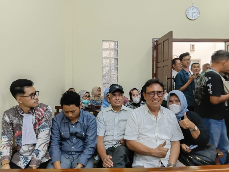 Menanti Putusan Hakim, Suasana Sidang PT LEB Justru Dipenuhi Senyum dan Canda