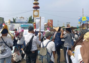 Aksi Bela MBG Menggema di Bandar Lampung, Relawan Sebut Program Bantu Ekonomi Keluarga