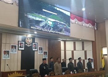 Paripurna DPRD Tanggamus: Pertumbuhan Ekonomi 4,52 Persen Jadi Sorotan dalam LKPJ Bupati 2025