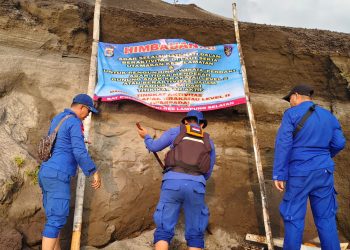 Keselamatan Jadi Prioritas, Polda Lampung Pasang Papan Imbauan di Kawasan Krakatau dan Selat Sunda