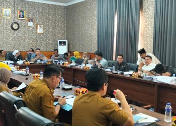 M. Muslim Soroti Pemasaran UMKM dan Minta Bantuan Alat untuk Perajin Genteng