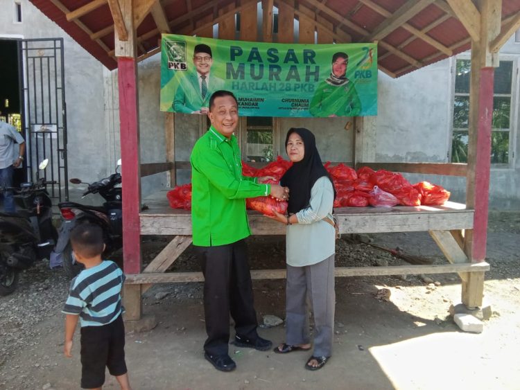 H. Nuzul Irsan Gelar Reses di Dua Pekon, Pembinaan Kader dan Pasar Murah Jadi Sorotan