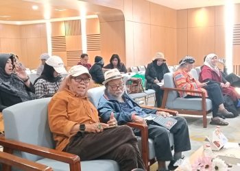 Sutardji Sebut Isbedy Stiawan ZS Penyair Produktif yang Berhasil Menjaga Kualitas Karya