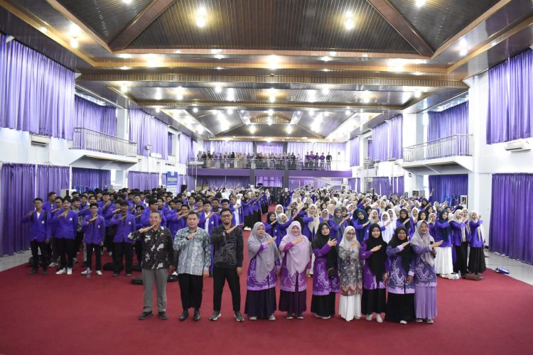 UAP Lepas 656 Mahasiswa KKN, Dorong Inovasi dan Pemberdayaan Masyarakat Pringsewu