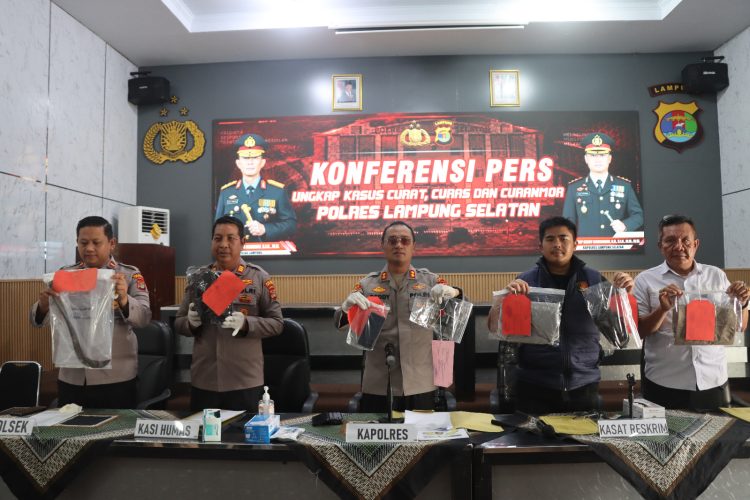Polisi Sita Revolver dari Terduga Pelaku Pencabulan yang Ancam Korban di Natar