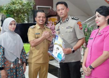 Kapolres Pringsewu Berganti, Bupati Sambut AKBP Dadi dengan Tangan Terbuka