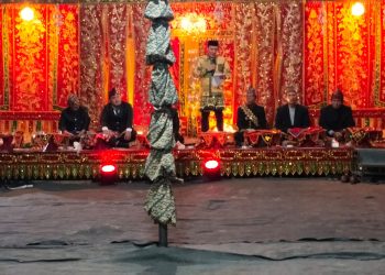 Dari Muli hingga Menganai, Bupati Pesibar Titip Pesan Agar Nyambai Tak Hilang Ditelan Zaman