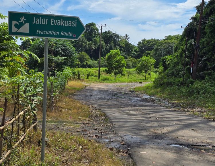 Jalan Way Muli-Rajabasa Tak Kunjung Tuntas, LSM PRO RAKYAT Pertanyakan Janji Wakil Rakyat