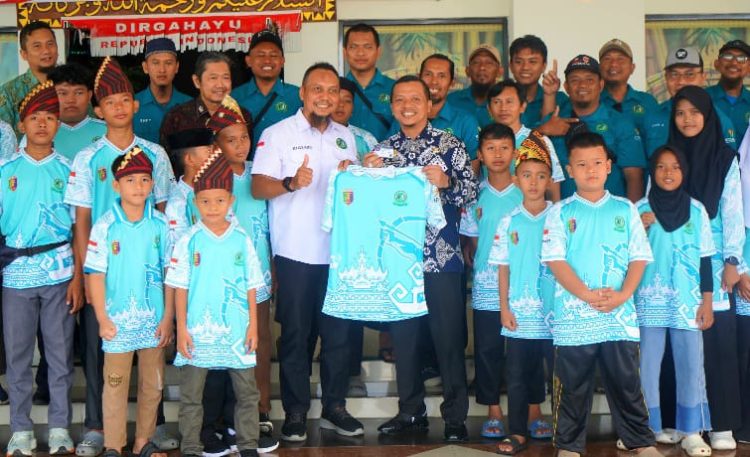 Bupati Pringsewu Lepas FESLA ke Kejurnas FESPATI 2026, Jaga Nama Baik Lampung