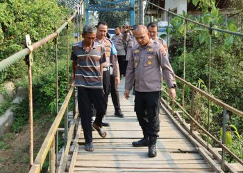 Hemat Jarak 16 Kilometer, Jembatan Gantung Bumi Arum Justru Mulai Rusak dan Bikin Warga Waswas
