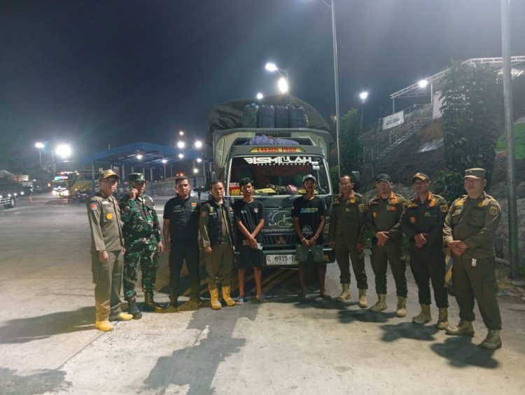 Mengenal Tim Alfa, Pasukan Lintas Udara TNI yang Kini Berburu Api di Way Kambas