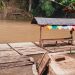 Janji Pembangunan Jembatan Tak Kunjung Terwujud, Warga Banjarejo Terpaksa Bayar Rakit