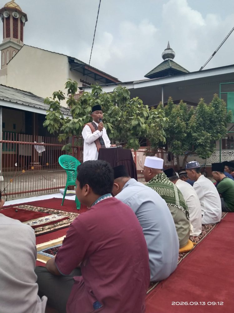 Sholat Istisqo Digelar di Sukarame, Warga Perbanyak Istighfar dan Memohon Hujan