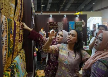 Wastra Lampung Selatan Naik Kelas, Inovasi dan Kolaborasi Dibidik di Kriyanusa 2026
