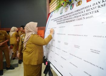 Bupati Pringsewu Ajak Calon Kapekon Bertarung Sehat, Hindari Provokasi dan Politik Uang