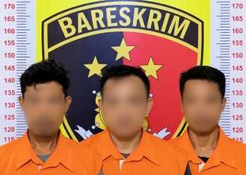 Kulkas Senilai Rp1,2 Juta Hilang dari Teras Rumah, Tiga Pria Jadi Terduga Pelaku